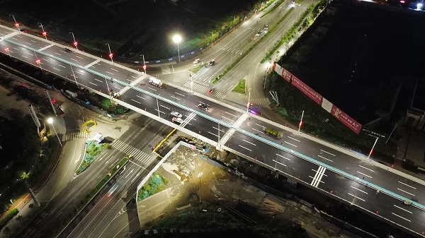 济安桥路与车站西路路口立体化改造工程通车!(图4) 济安桥路与车站西路路口立体化改造工程通车!(图4)