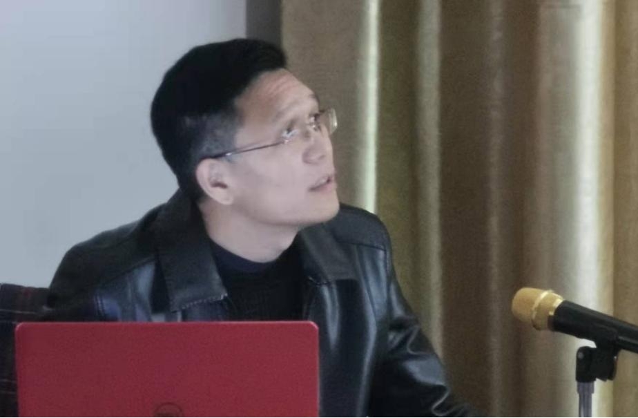 山东鹏程路桥集团有限公司 开展关于机械、拌合设备专题培训(图6)