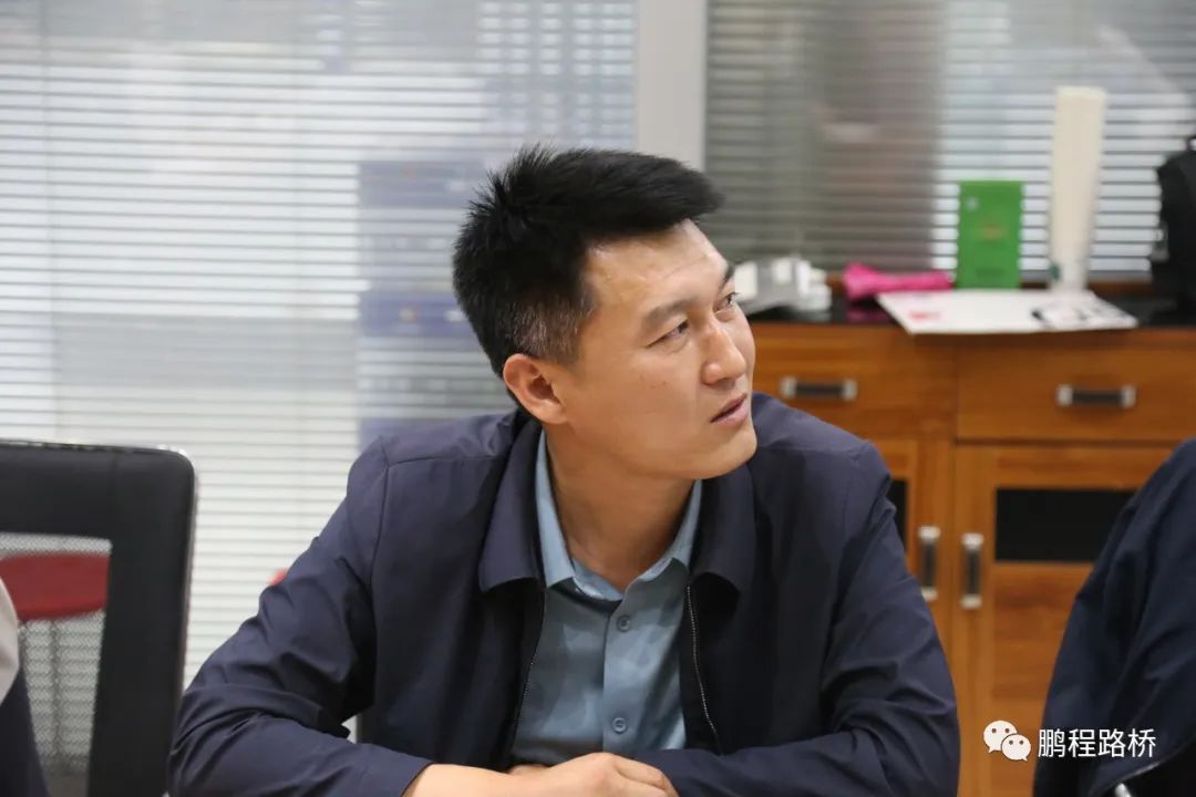 山东鹏程路桥集团有限公司泗水S512项目部召开标准化安全与文明施工技术培训会(图5)