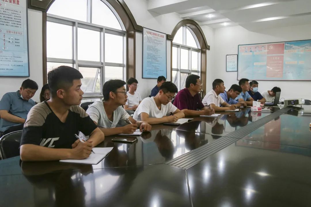 工程部微山项目部施工管理培训(图7)