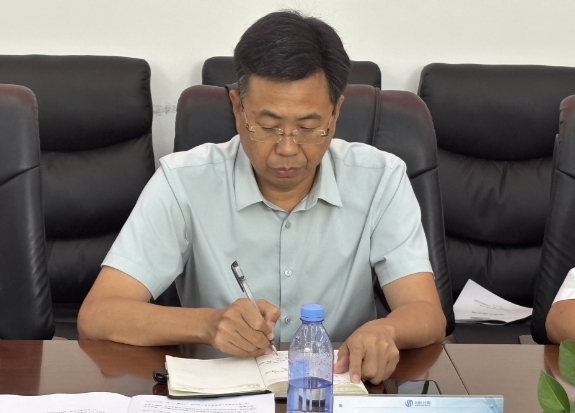 济邹高速项目部组织召开路面工程启动会(图3)